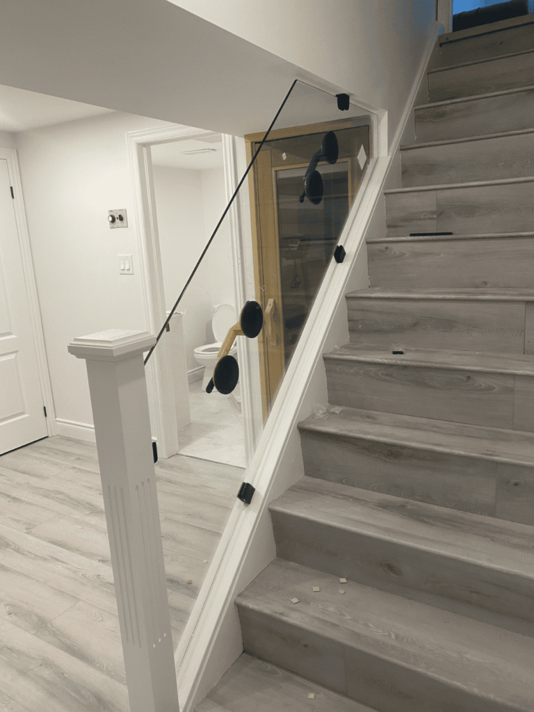 Commercial and Residential Glass Replacement (64)