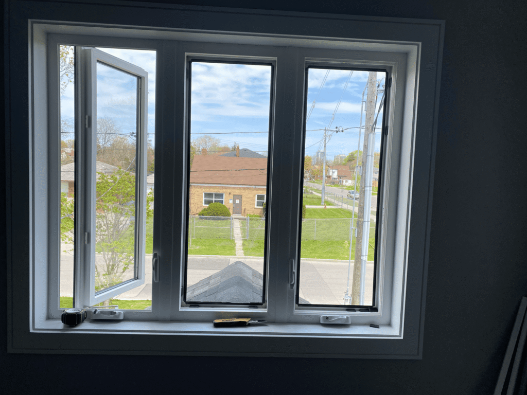 Commercial and Residential Glass Replacement (86)